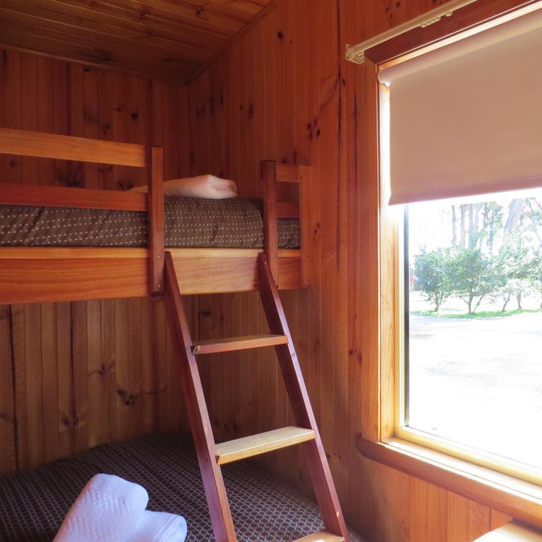 Captain Cook Holiday Park Adventure Bay Bagian luar foto