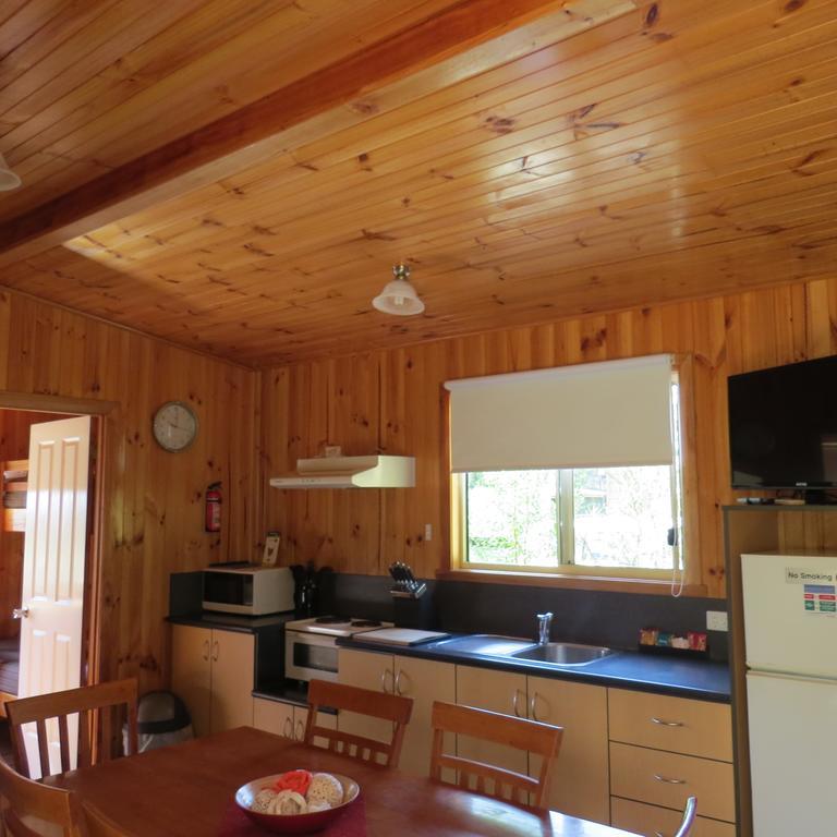 Captain Cook Holiday Park Adventure Bay Bagian luar foto