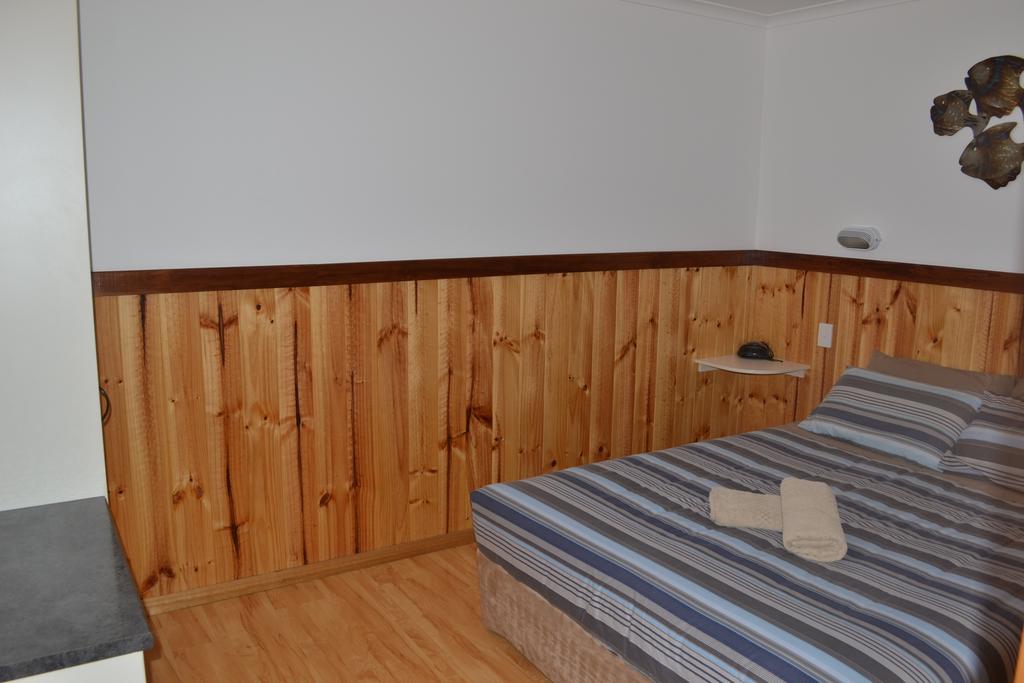 Captain Cook Holiday Park Adventure Bay Ruang foto